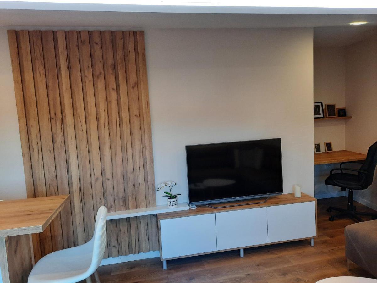 Dream Home, Free Garage Nisz Zewnętrze zdjęcie