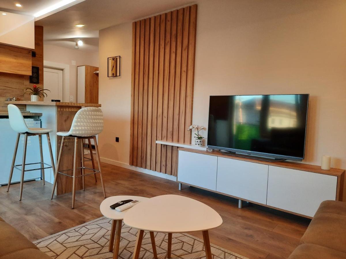 Dream Home, Free Garage Nisz Zewnętrze zdjęcie